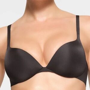 SKIMS Women's ultimate black Bra